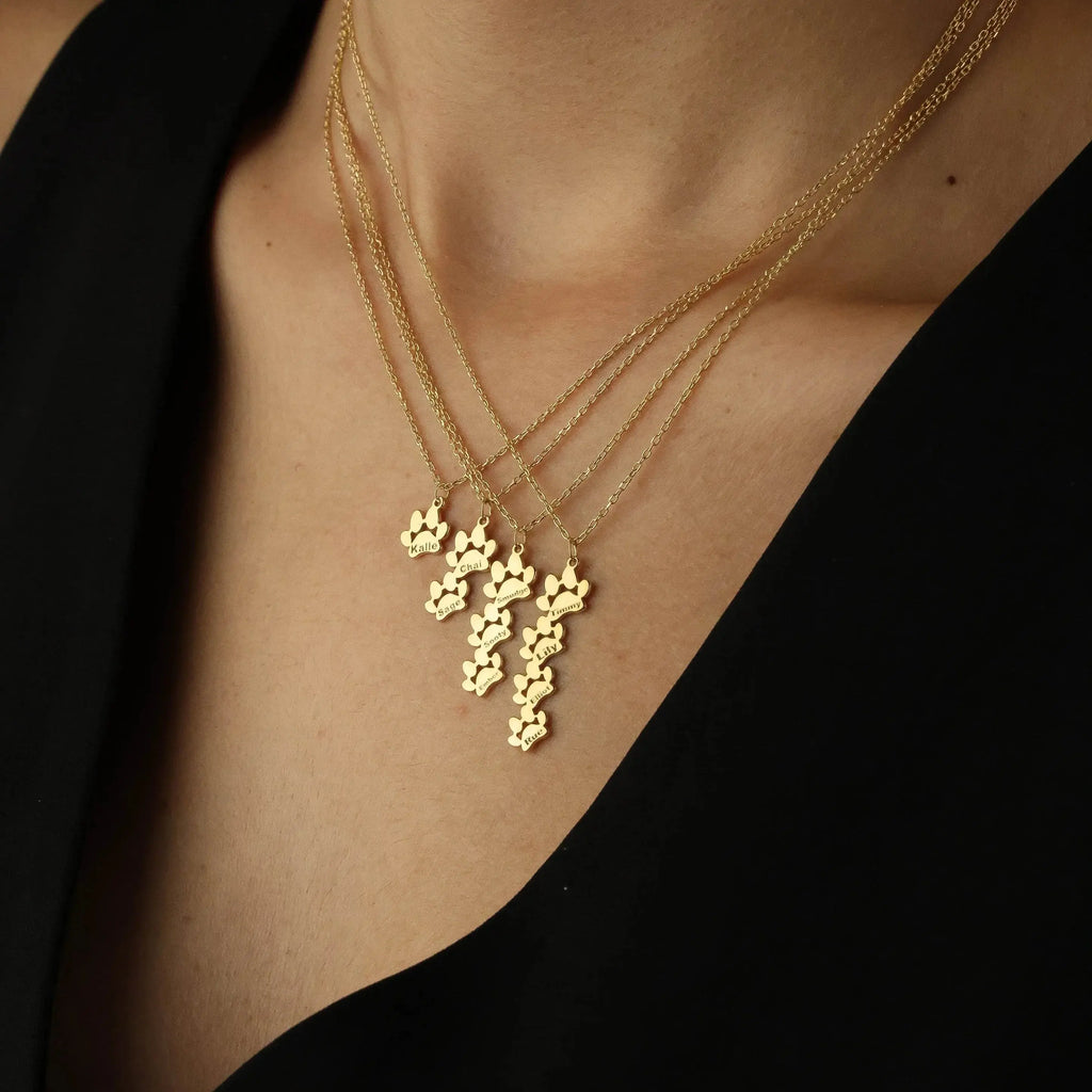 Collier Personnalisé avec Nom et Patte