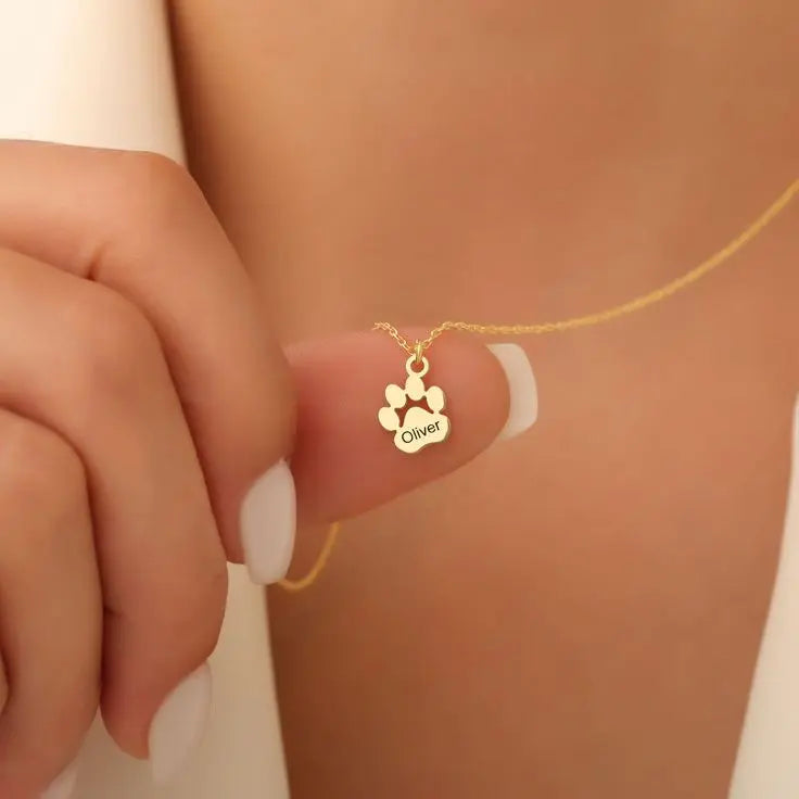 Collier Personnalisé avec Nom et Patte