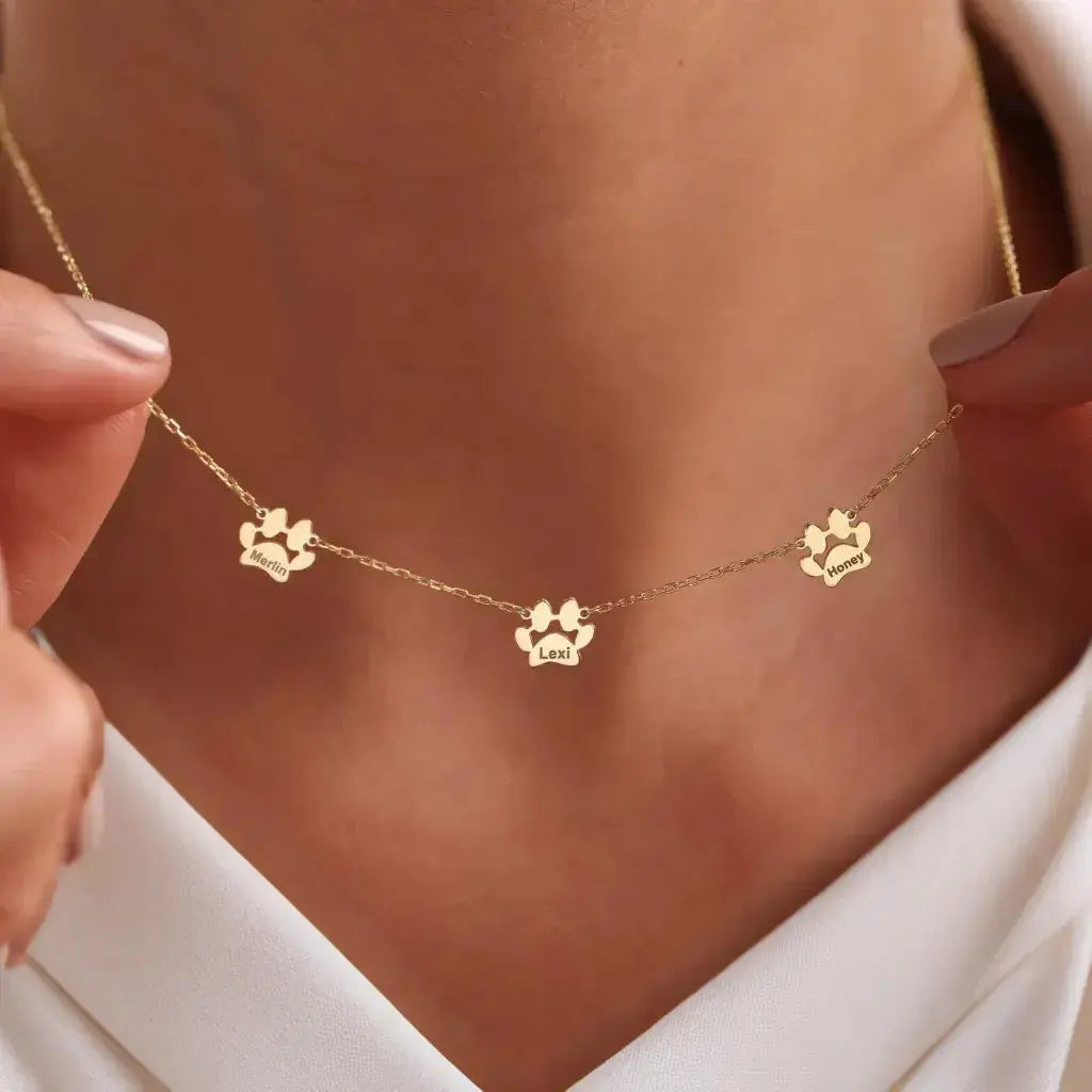 Collier Personnalisé avec Nom et Patte – Pattes Séparées